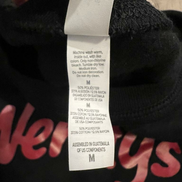 NWOT WENDY'S Custom Print Sweater - Picture 4 of 10